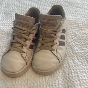 12K Adidas Grand Court Tennis Shoes